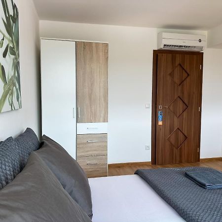 Lux Residence, A/C, Vip Parking, City View Banská Bystrica Extérieur photo