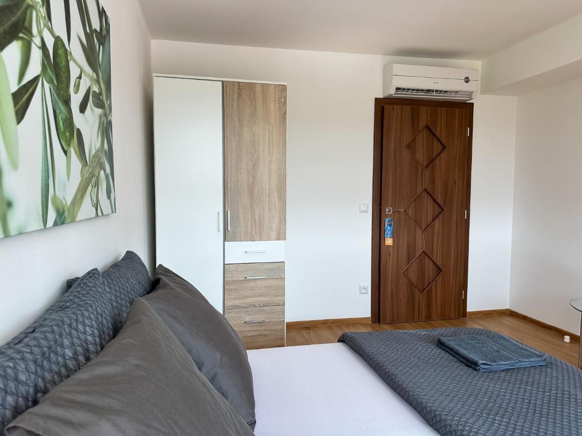 Lux Residence, A/C, Vip Parking, City View Banská Bystrica Extérieur photo