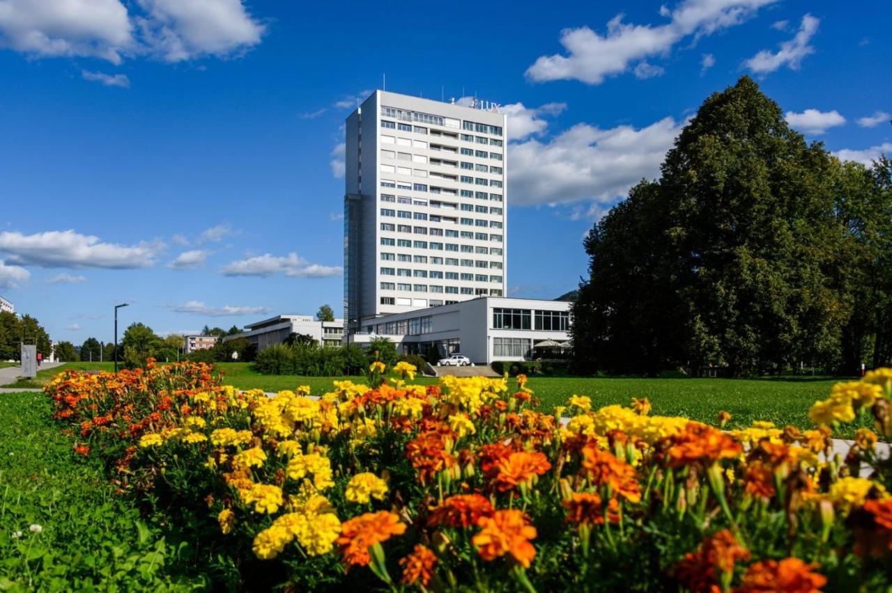 Lux Residence, A/C, Vip Parking, City View Banská Bystrica Extérieur photo