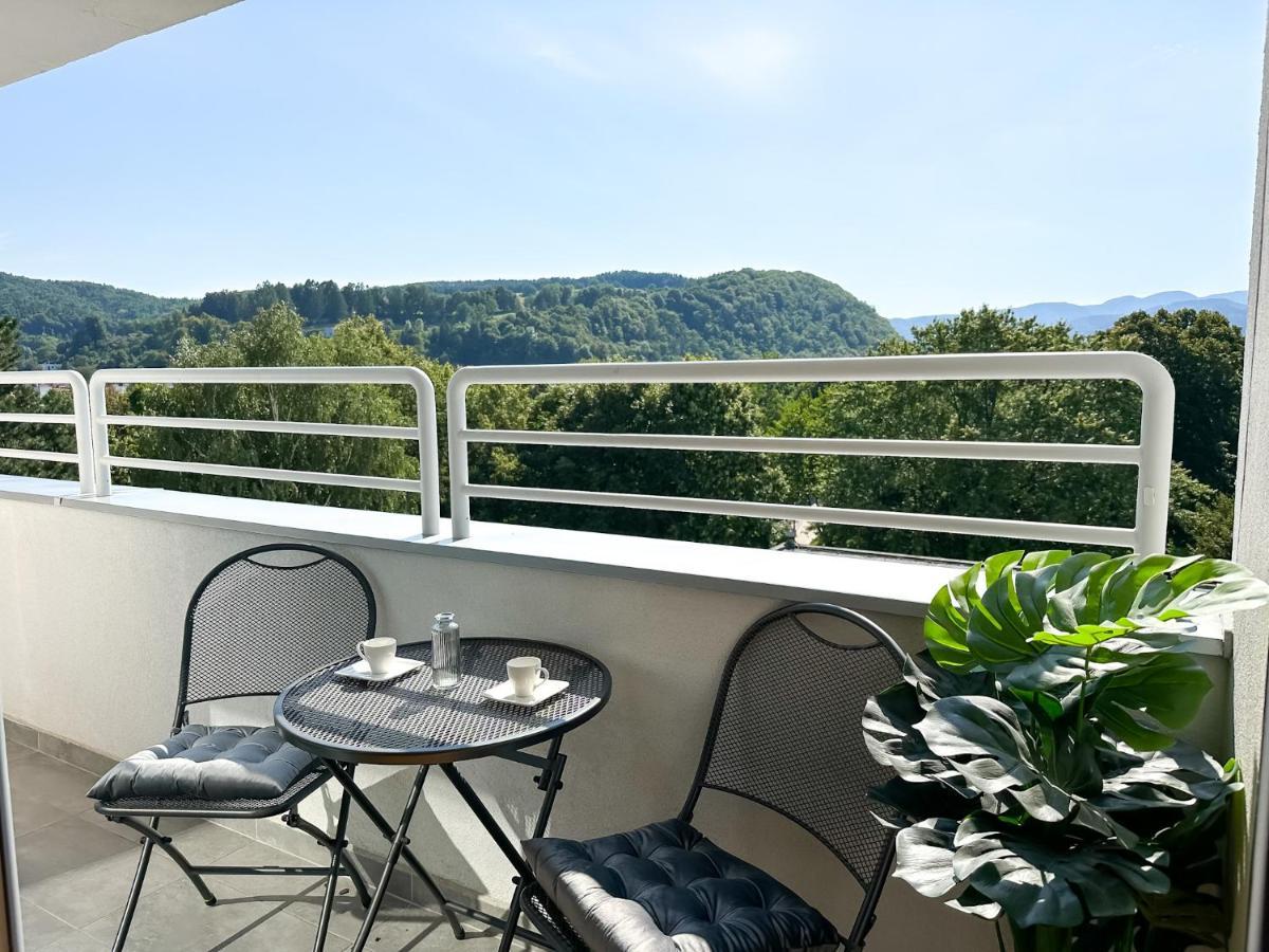 Lux Residence, A/C, Vip Parking, City View Banská Bystrica Extérieur photo